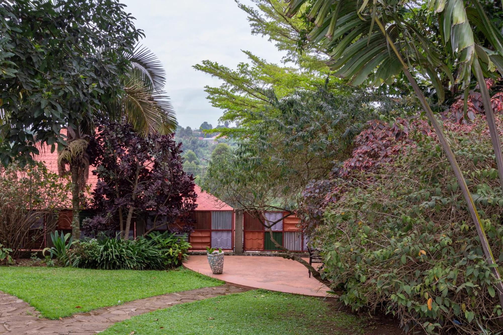 Dutchess Hotel And Restaurant Fort Portal Kültér fotó